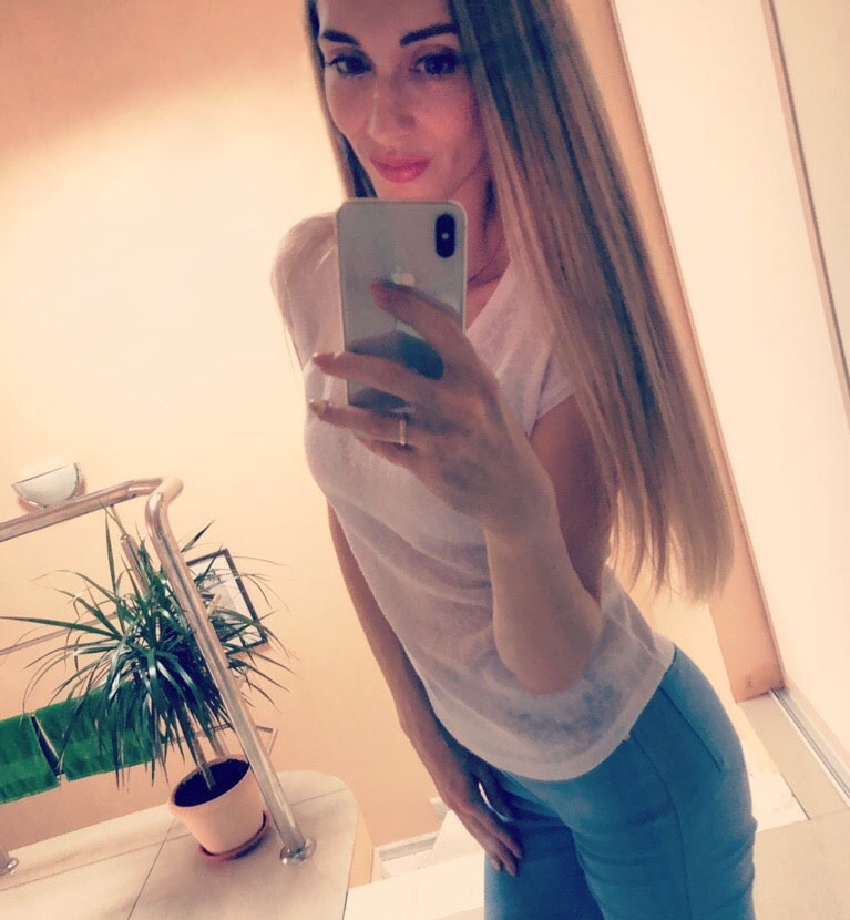 Тони привлекальеная девушка из Советска цена от 3500 руб