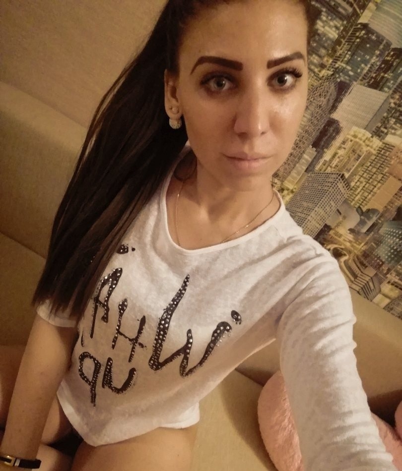 Людмила привлекальеная девушка из Советска цена от 3000 руб