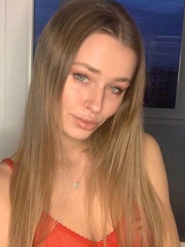 Лада привлекательная девушка из Советска цена от 3000 руб