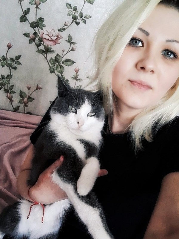 Лизка привлекательная девушка из Советска цена от 3500 руб